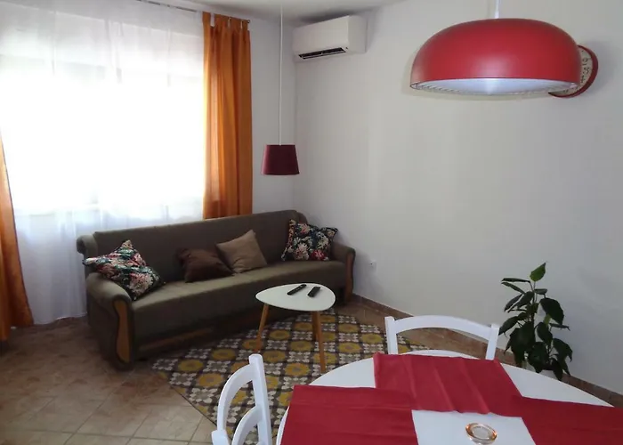 Nena\'S Place